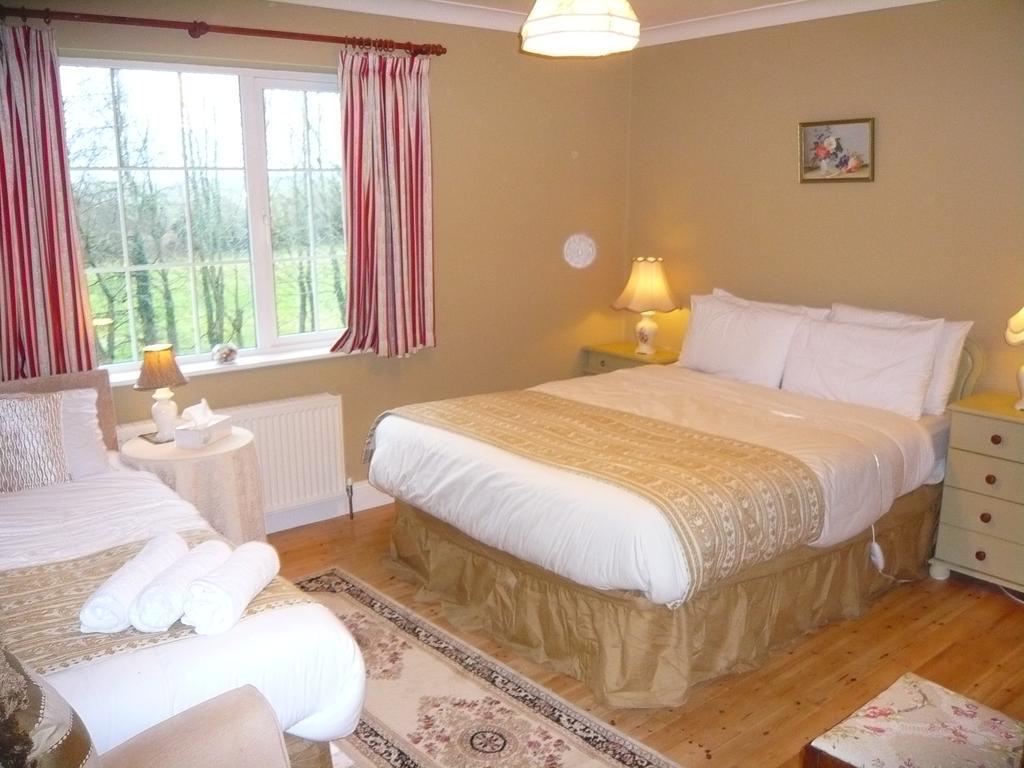 Rockfield House B&B Killarney Room photo